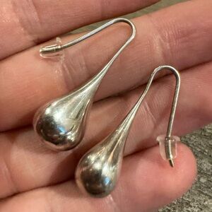 Vintage Puffy Teardrop Shaped Sterling SPAIN Signed Earrings 4.4g